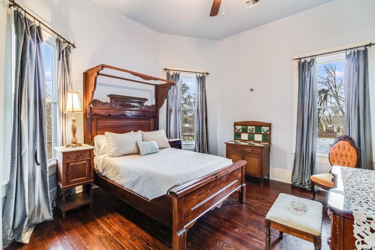 Esprit De Coeur Downtown Lafayette Villa Bagian luar foto